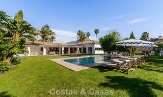Traditional, Spanish luxury villa for sale, on second-line golf in prestigious residential area in Nueva Andalucia, Marbella 775933 