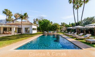 Traditional, Spanish luxury villa for sale, on second-line golf in prestigious residential area in Nueva Andalucia, Marbella 775934 