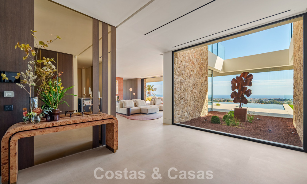 Majestic, contemporary new villa for sale with sublime sea views in the hills of La Quinta in Benahavis - Marbella 786695