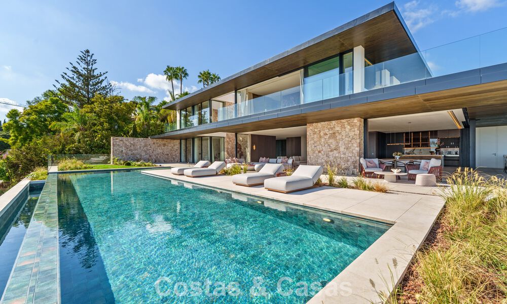 Majestic, contemporary new villa for sale with sublime sea views in the hills of La Quinta in Benahavis - Marbella 786704