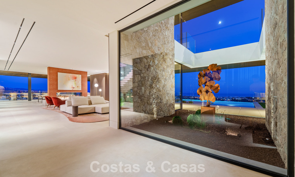 Majestic, contemporary new villa for sale with sublime sea views in the hills of La Quinta in Benahavis - Marbella 786716