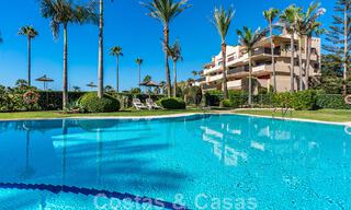 Spacious, renovated apartment for sale in a beach complex with panoramic sea views, on the New Golden Mile between Marbella and Estepona 46530 