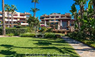 Spacious, renovated apartment for sale in a beach complex with panoramic sea views, on the New Golden Mile between Marbella and Estepona 46537 