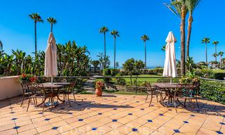 Spacious, renovated apartment for sale in a beach complex with panoramic sea views, on the New Golden Mile between Marbella and Estepona 46539 