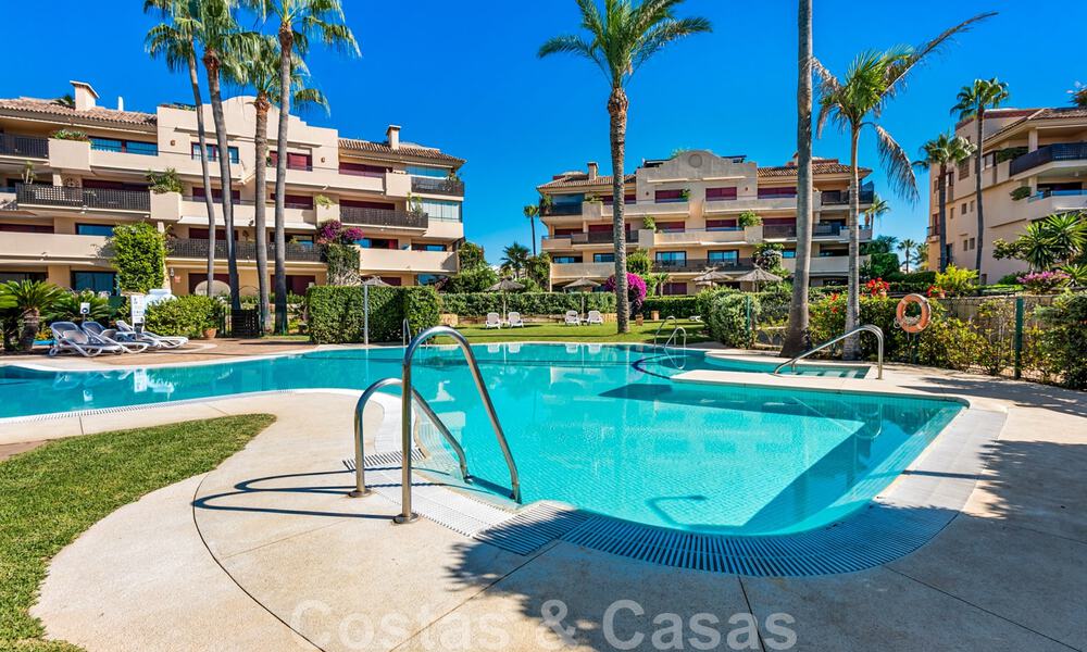 Spacious, renovated apartment for sale in a beach complex with panoramic sea views, on the New Golden Mile between Marbella and Estepona 46549