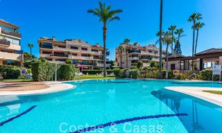 Spacious, renovated apartment for sale in a beach complex with panoramic sea views, on the New Golden Mile between Marbella and Estepona 46556 