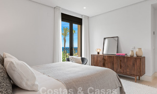 Spacious, renovated apartment for sale in a beach complex with panoramic sea views, on the New Golden Mile between Marbella and Estepona 54910 