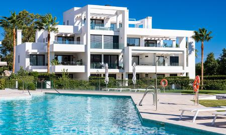 Move-in ready, contemporary, luxury penthouse for sale with 3 bedrooms in a secure residential complex in Marbella - Benahavis 46469