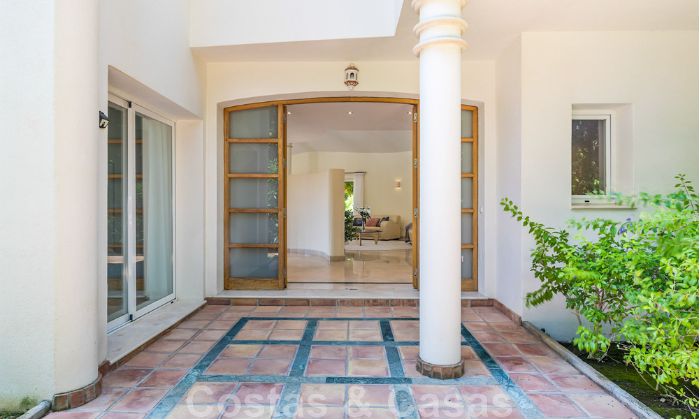 Spacious villa in authentic, Mediterranean architectural style for sale with sea views in a five-star golf resort in Benahavis - Marbella 46667