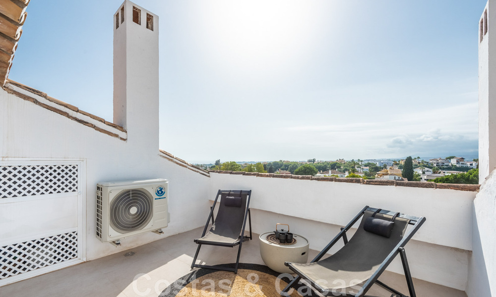 Contemporary renovated penthouse for sale with sea views within walking distance of all amenities, the beach and Puerto Banus in Nueva Andalucia, Marbella 47017