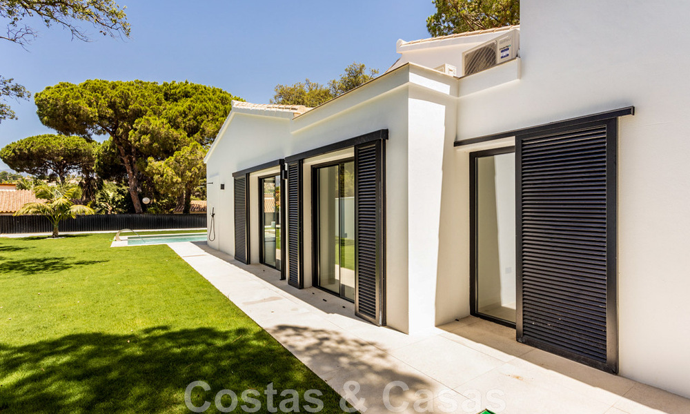 Beautiful, single-storey, modern Andalusian villa for sale, walking distance to the beach in Elviria, east of Marbella centre 46907