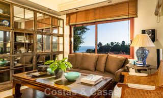 Penthouse for sale in a secluded urbanisation, frontline beach with open sea views in East Marbella 46928 
