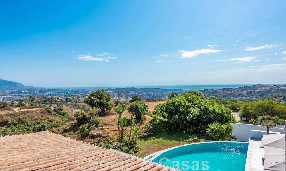 Detached, Andalusian villa for sale with panoramic mountain and sea views in an exclusive urbanisation in East Marbella 47357