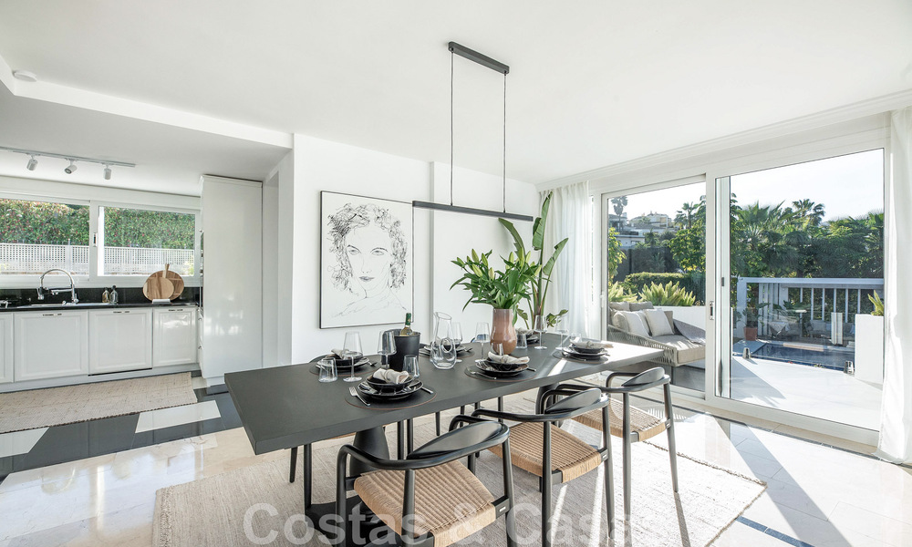 Detached Mediterranean villa for sale within walking distance of amenities overlooking the golf valley and mountain scenery in Nueva Andalucia, Marbella 47549