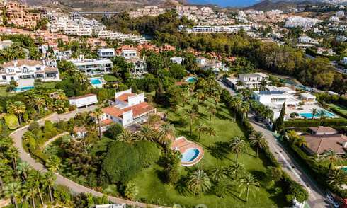 Investment opportunity! Building plot of almost 8.000m² for sale in an exclusive villa area of Nueva Andalucia, Marbella 47606