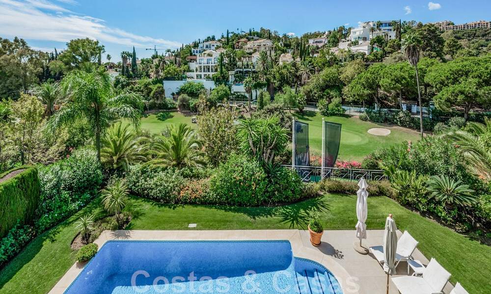 Charming, Andalusian villa for sale with golf course views in coveted residential area in La Quinta, Benahavis - Marbella 47696