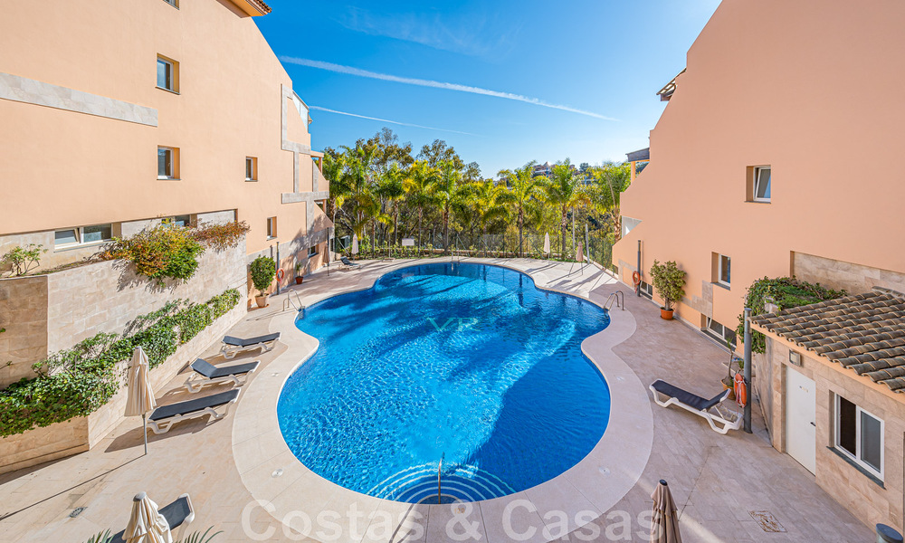 Spacious duplex, penthouse with spacious terraces and the Mediterranean Sea on the horizon for sale in Nueva Andalucia, Marbella 48520