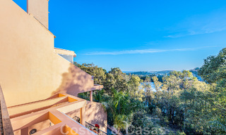 Great penthouse for sale with sea views surrounded by greenery in the heart of Nueva Andalucia's coveted golf valley, Marbella 47788 