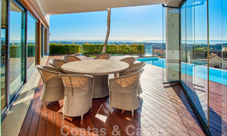 Renovated modern-style villa for sale with stunning sea views in gated community in Marbella - Benahavis 48361 