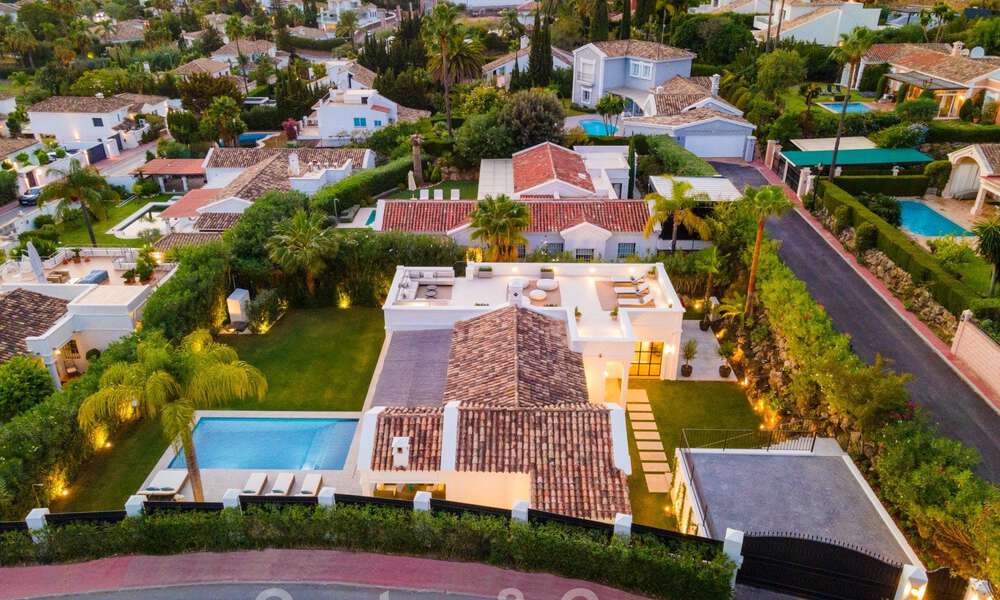 Contemporary, Mediterranean luxury villa for sale in Nueva Andalucia's golf valley, Marbella 47936