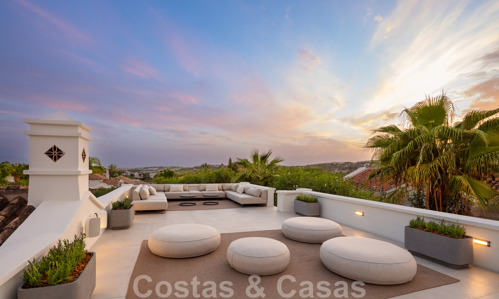 Contemporary, Mediterranean luxury villa for sale in Nueva Andalucia's golf valley, Marbella 47944