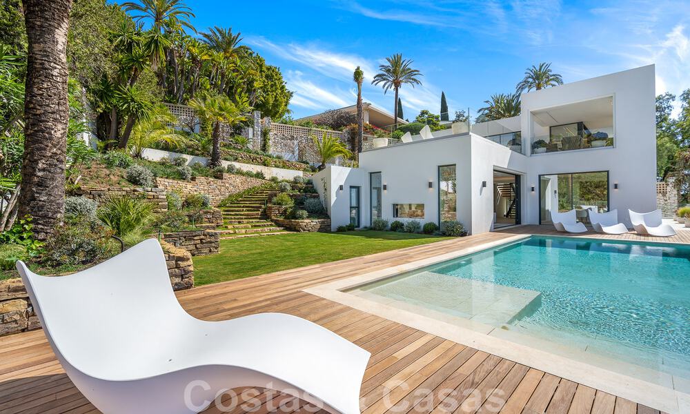 Modern new build villa with infinity pool and panoramic sea views for sale east of Marbella centre 51939