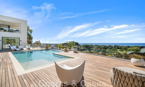 Modern new build villa with infinity pool and panoramic sea views for sale east of Marbella centre 51940