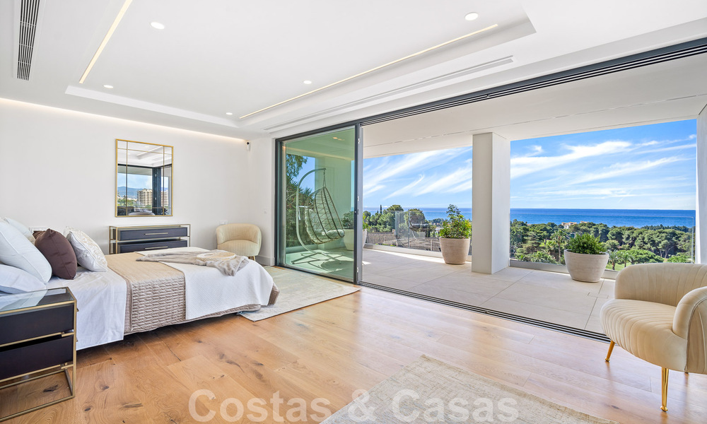 Modern new build villa with infinity pool and panoramic sea views for sale east of Marbella centre 51968