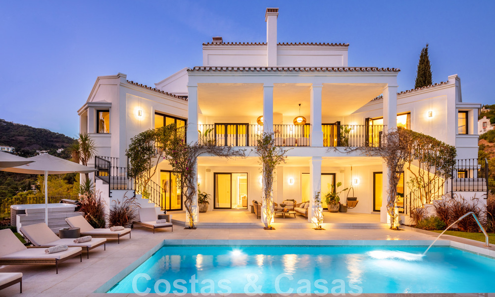 Exquisite luxury villa for sale in a Mediterranean style with contemporary design in an elevated position in El Madroñal, Benahavis - Marbella 48135