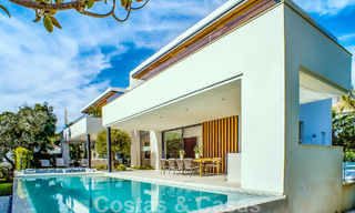 Contemporary new villa for sale with sea views, centrally located within walking distance to the beach on Marbella's Golden Mile 50094 