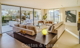 Contemporary new villa for sale with sea views, centrally located within walking distance to the beach on Marbella's Golden Mile 50096 