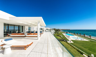 Move-in ready, modern, ultra-luxurious penthouse for sale, frontline beach, with open sea views, between Marbella and Estepona 48273 