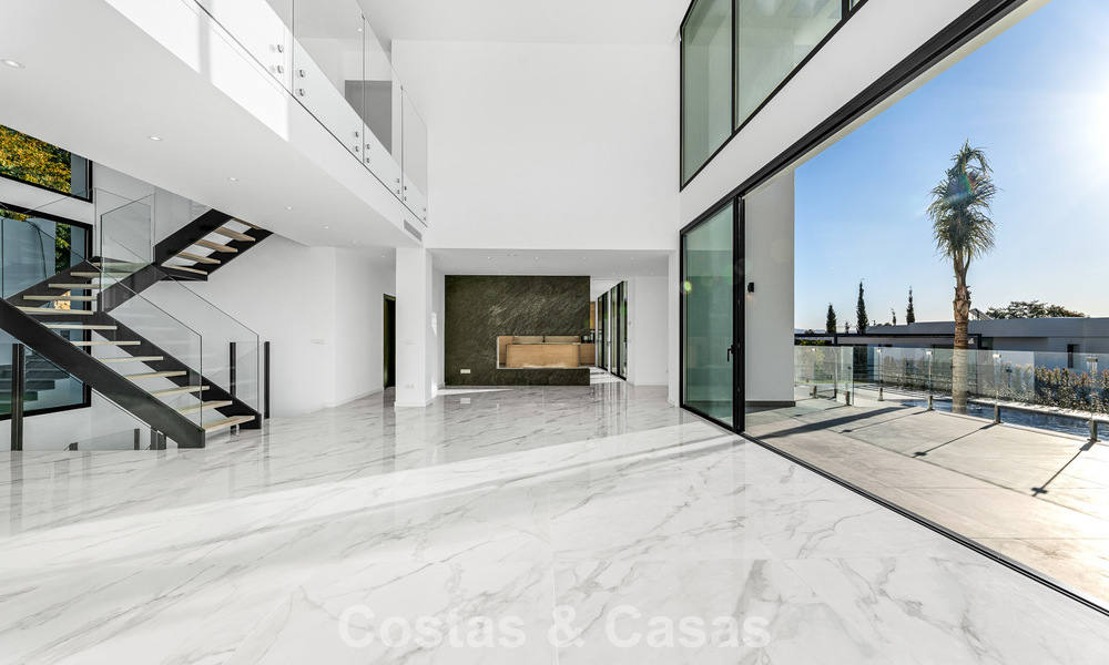 Energy efficient designer villa for sale, close to golf courses, in Benahavis - Marbella 783136