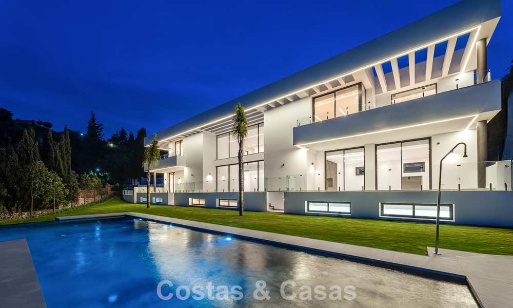 Energy efficient designer villa for sale, close to golf courses, in Benahavis - Marbella 783145