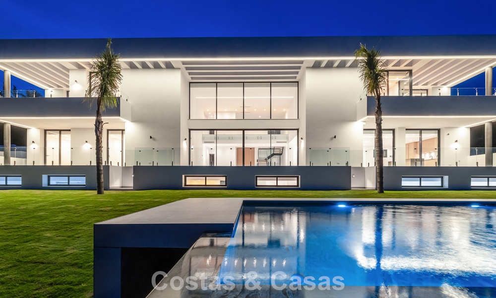 Energy efficient designer villa for sale, close to golf courses, in Benahavis - Marbella 783146