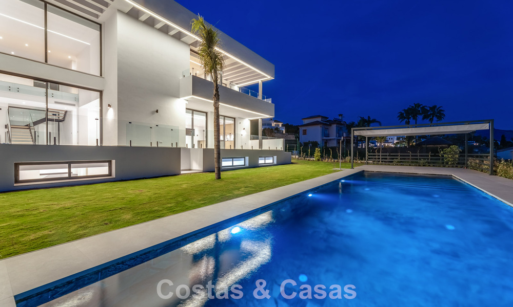 Energy efficient designer villa for sale, close to golf courses, in Benahavis - Marbella 783147
