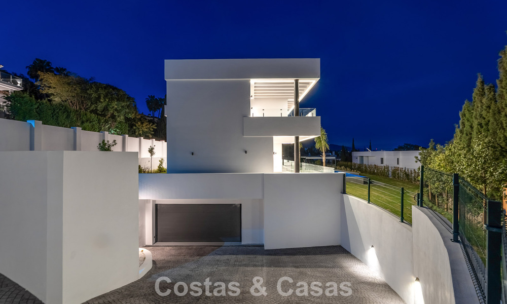 Energy efficient designer villa for sale, close to golf courses, in Benahavis - Marbella 783149