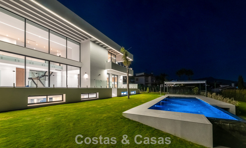 Energy efficient designer villa for sale, close to golf courses, in Benahavis - Marbella 783150