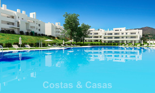 Modern golf apartments for sale situated in an exclusive golf resort in Mijas, Costa del Sol 49174 