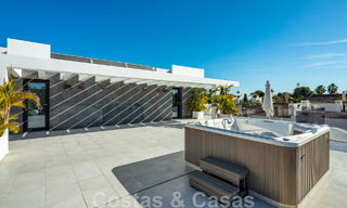 Highly refurbished modern-style villa for sale in the heart of the golf valley of Nueva Andalucia, Marbella 49082 
