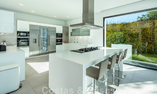 Highly refurbished modern-style villa for sale in the heart of the golf valley of Nueva Andalucia, Marbella 49090 