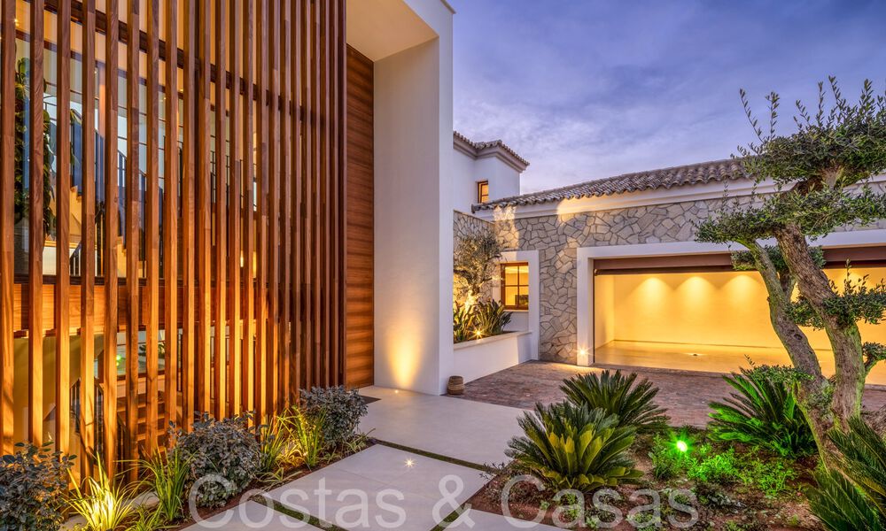 Spacious luxury villa for sale with stunning sea views in a prominent gated community in La Quinta in Benahavis - Marbella 63896