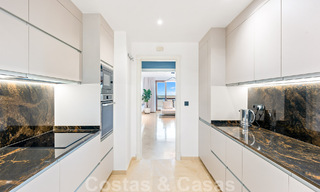 Modern refurbished apartment for sale, with sea views in gated complex on the New Golden Mile between Marbella and Estepona 49526 