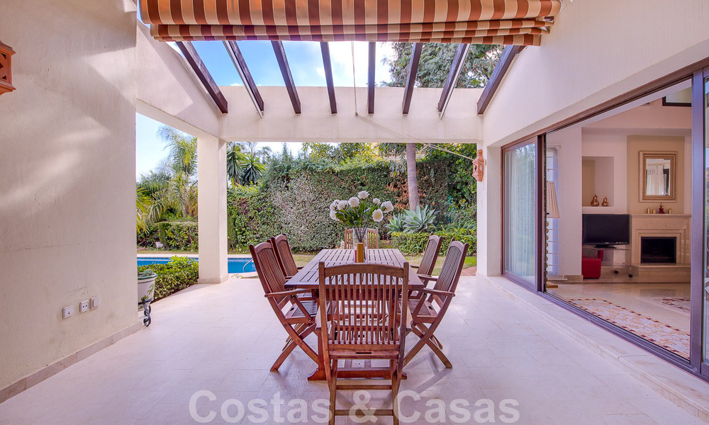 Detached Andalusian villa for sale with great potential, located in a high position surrounded by golf courses in Benahavis - Marbella 49585