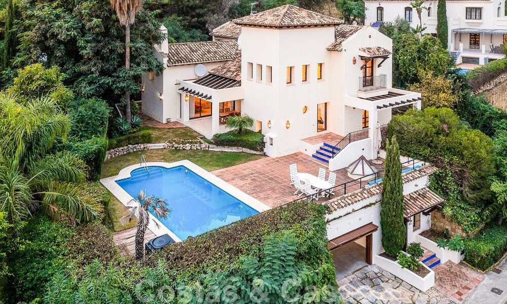 Detached Andalusian villa for sale with great potential, located in a high position surrounded by golf courses in Benahavis - Marbella 49586