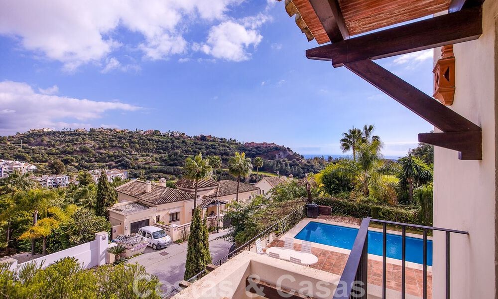 Detached Andalusian villa for sale with great potential, located in a high position surrounded by golf courses in Benahavis - Marbella 49609