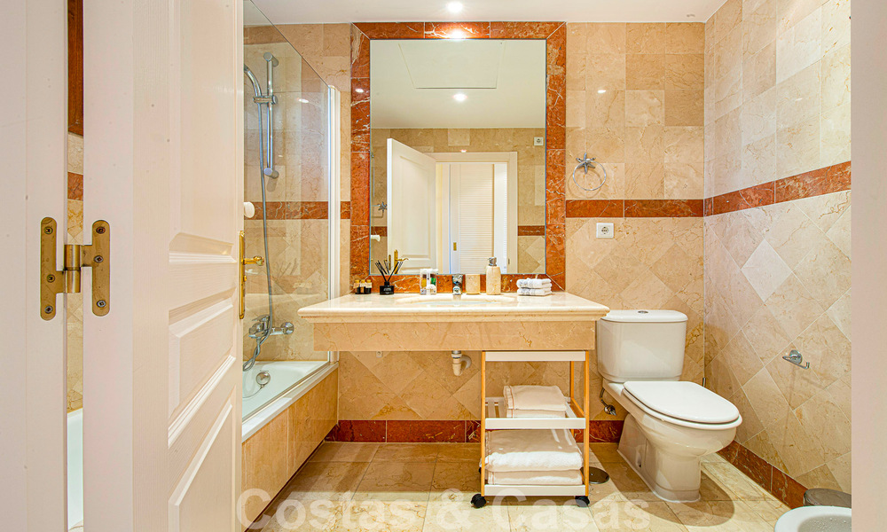 Spacious duplex penthouse for sale with sea views, close to all amenities on the Golden Mile in Marbella 49631