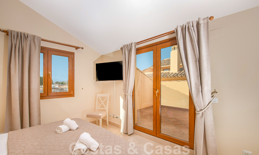 Spacious duplex penthouse for sale with sea views, close to all amenities on the Golden Mile in Marbella 49634