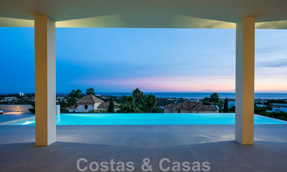 Exclusive designer villa with panoramic sea views for sale in the a five-star golf resort in Marbella - Benahavis 48823