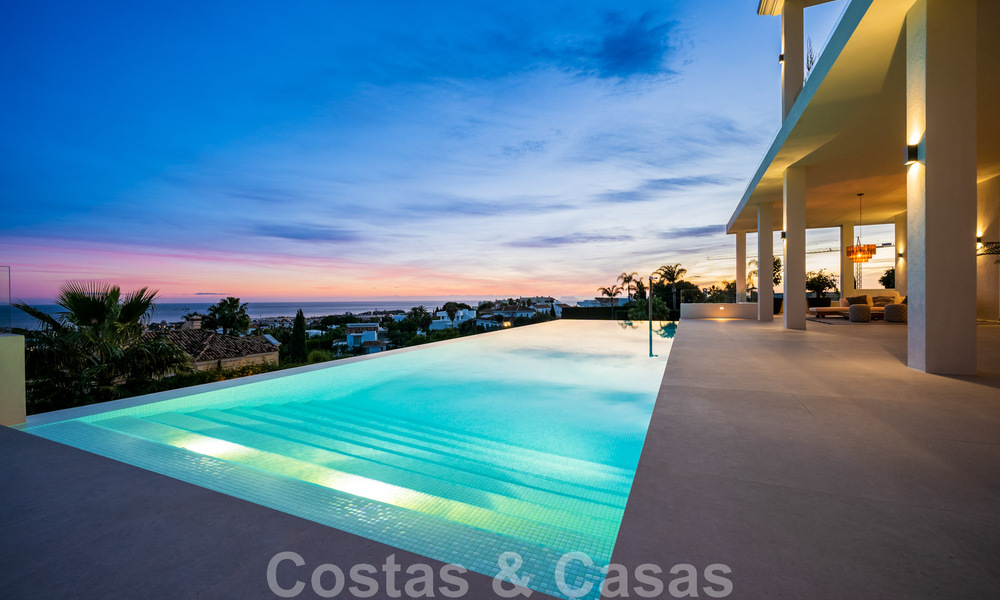 Exclusive designer villa with panoramic sea views for sale in the a five-star golf resort in Marbella - Benahavis 48824